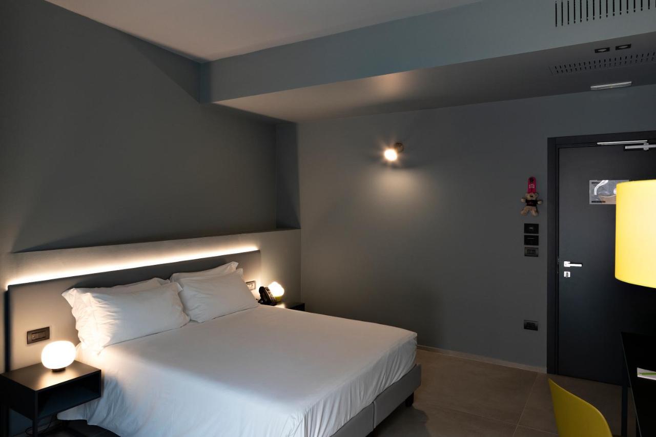 Arryvo Hotel レッチェ エクステリア 写真